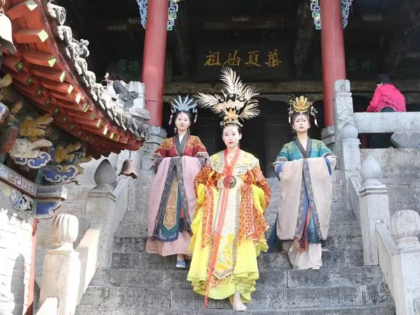 March 8th | The Wa Palace pays tribute to the eternal power of women in mythology and time